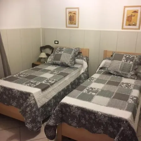 De La Torre Di * バリ・サルド